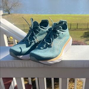 Asics Gel Nimbus 25 Sneakers Womens 8 Green Teal Lightweight Running